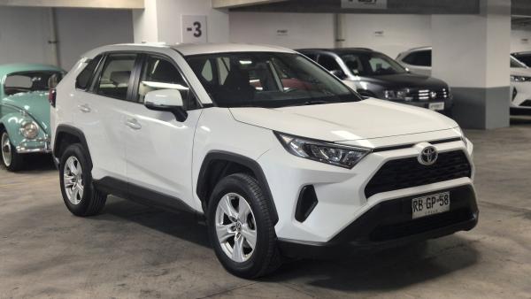 TOYOTA RAV4