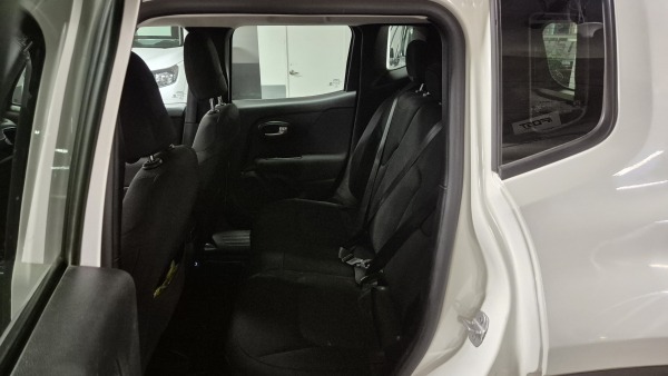 JEEP RENEGADE SPORT LX 1.8 AUT 2022