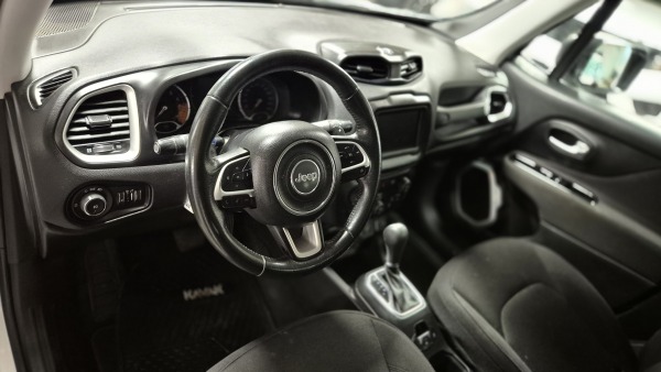 JEEP RENEGADE SPORT LX 1.8 AUT 2022