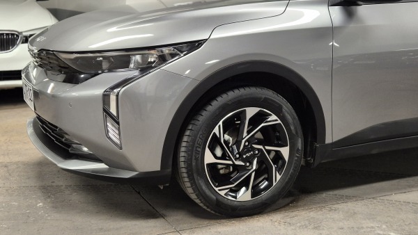 KIA K3 CROSS MPI 1.4 MT 2026