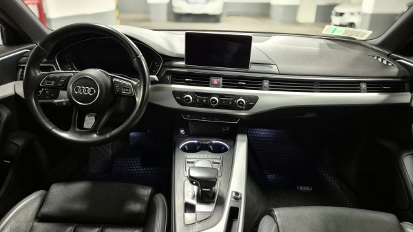 AUDI A4 TDI SPORT 2.0 AUT 2018