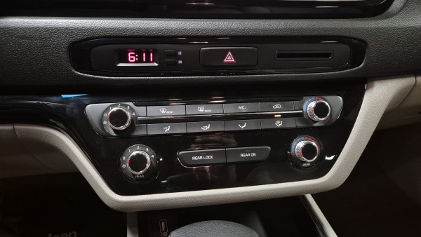 KIA MOTORS GRAND CARNIVAL EX 3.3 AUT 2019