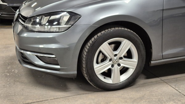VOLKSWAGEN GOLF 1.6 AT COMFORTLINE 2019
