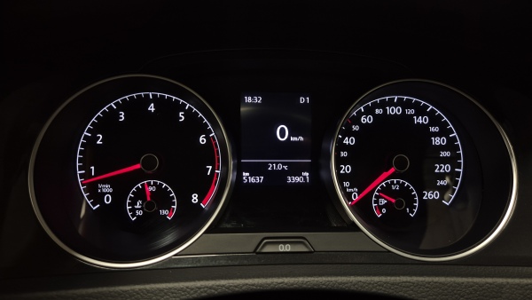VOLKSWAGEN GOLF 1.6 AT COMFORTLINE 2019