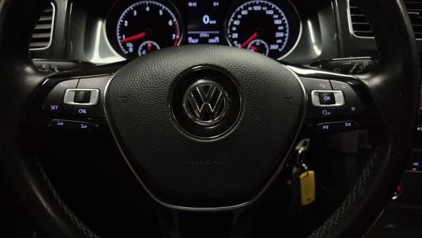 VOLKSWAGEN GOLF 1.6 AT COMFORTLINE 2019