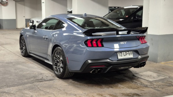FORD MUSTANG COUPE GT PREMIUM 5.0 AUT 2025