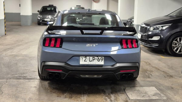 FORD MUSTANG COUPE GT PREMIUM 5.0 AUT 2025