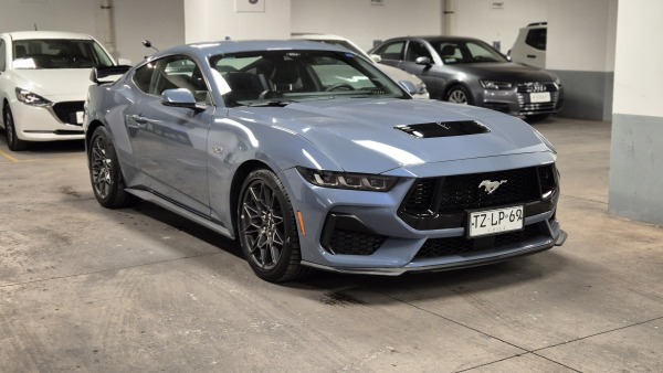 FORD MUSTANG COUPE GT PREMIUM 5.0 AUT 2025